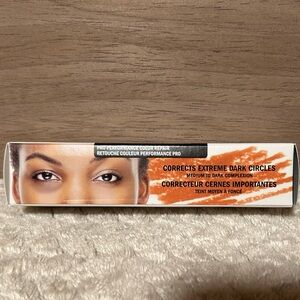 Japonesque Color Correcting Crayon 
Shade 05 Orange - Corrects Dark Circles